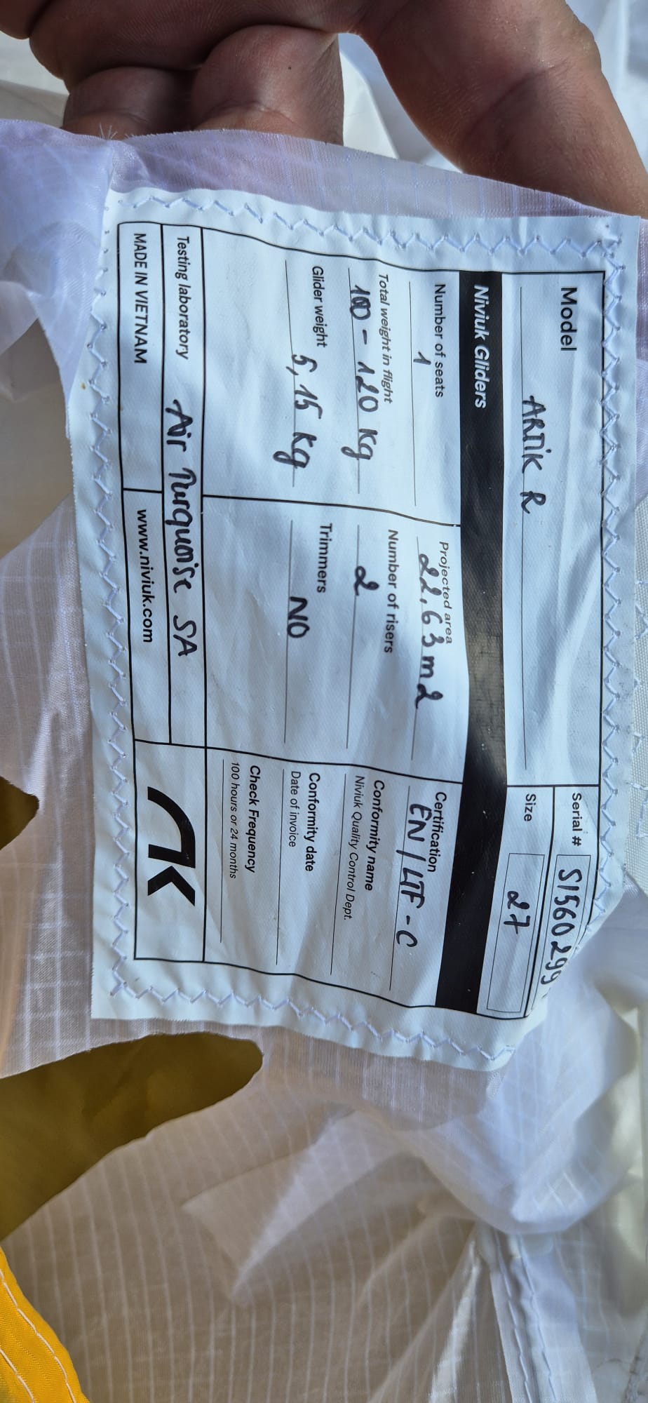 NIVIUK Artik R 27 wasp