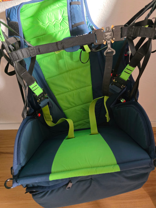 WOODY VALLEY Naos M Neuwertig